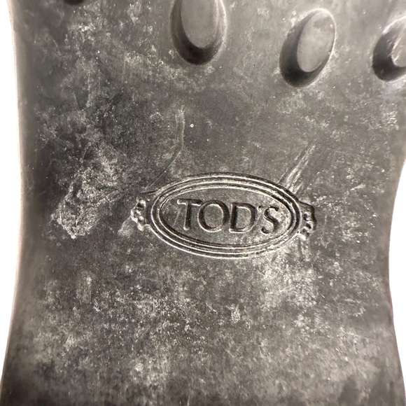 Todd’s Men Shoes. Condition is Pre-owned. Shipped with USPS Priority Mail. main image 16